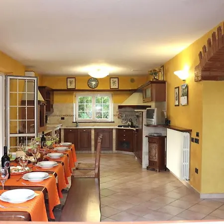 Ceschini Comfortable Holiday Villa Corridonia
