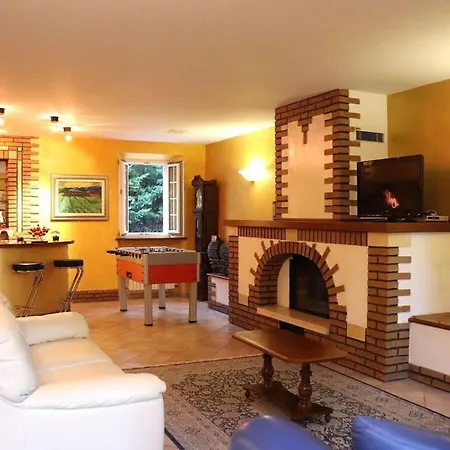 Ceschini Comfortable Holiday